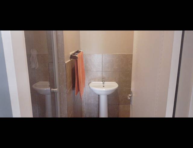 2 BEDROOM APARTMENT FOR SALE IN BRAKPAN NORTH